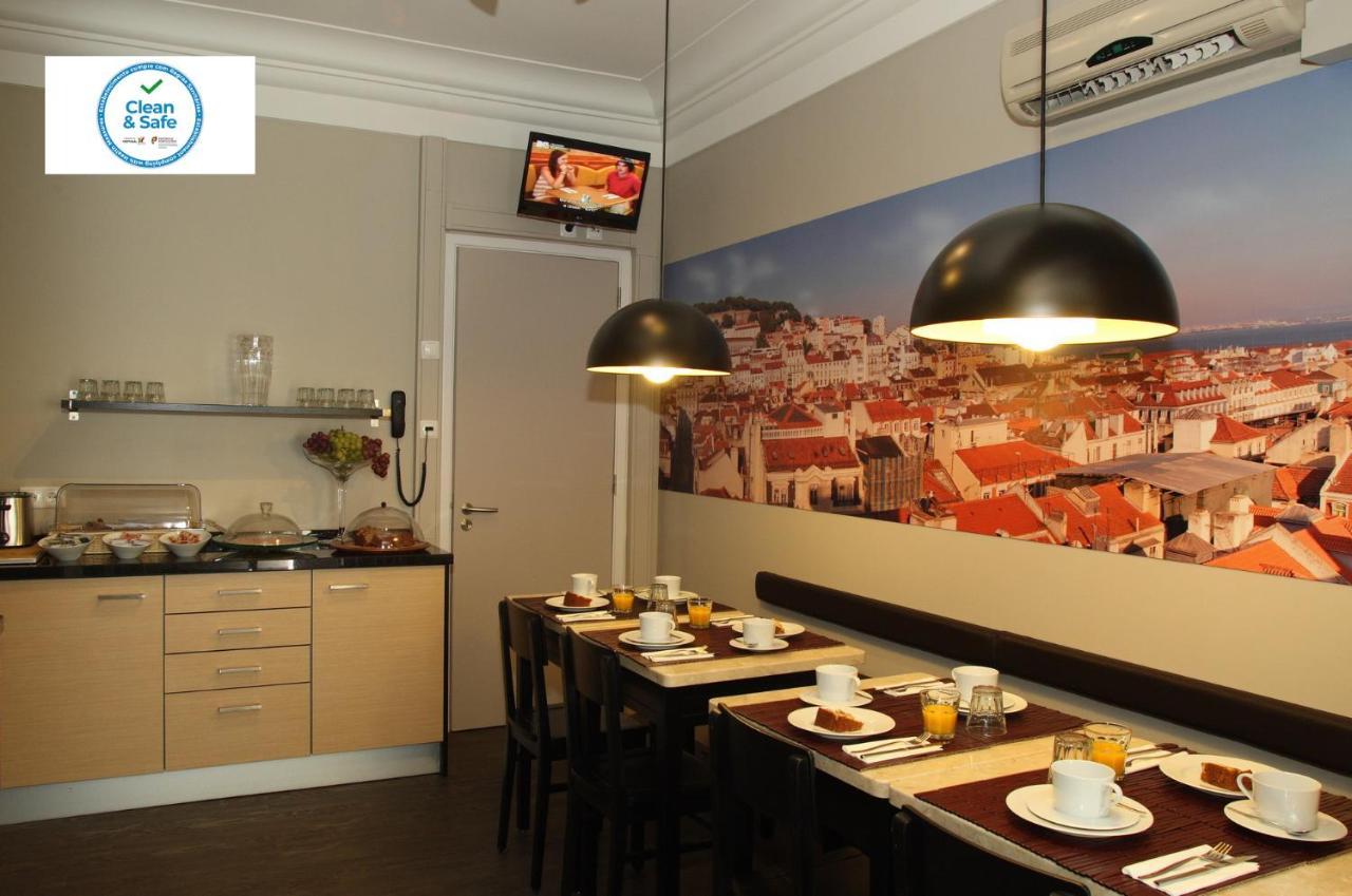 Alojamento de Acomodação e Pequeno-almoço Castilho House 3*